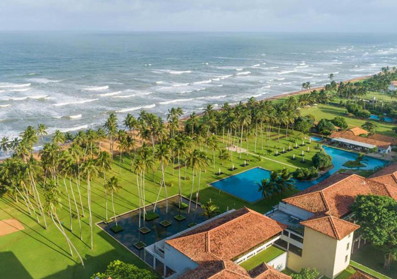 The Blue Water - Geoffrey Bawa Heritage - City Resort Hotel Wadduwa Exterior foto